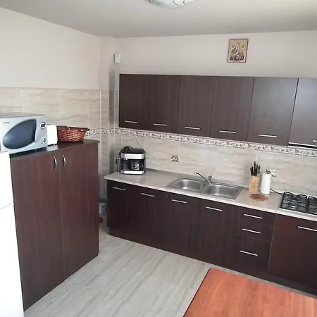 Casa Rosca 3*