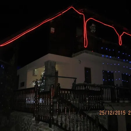 Guest house Casa Rosca 3*